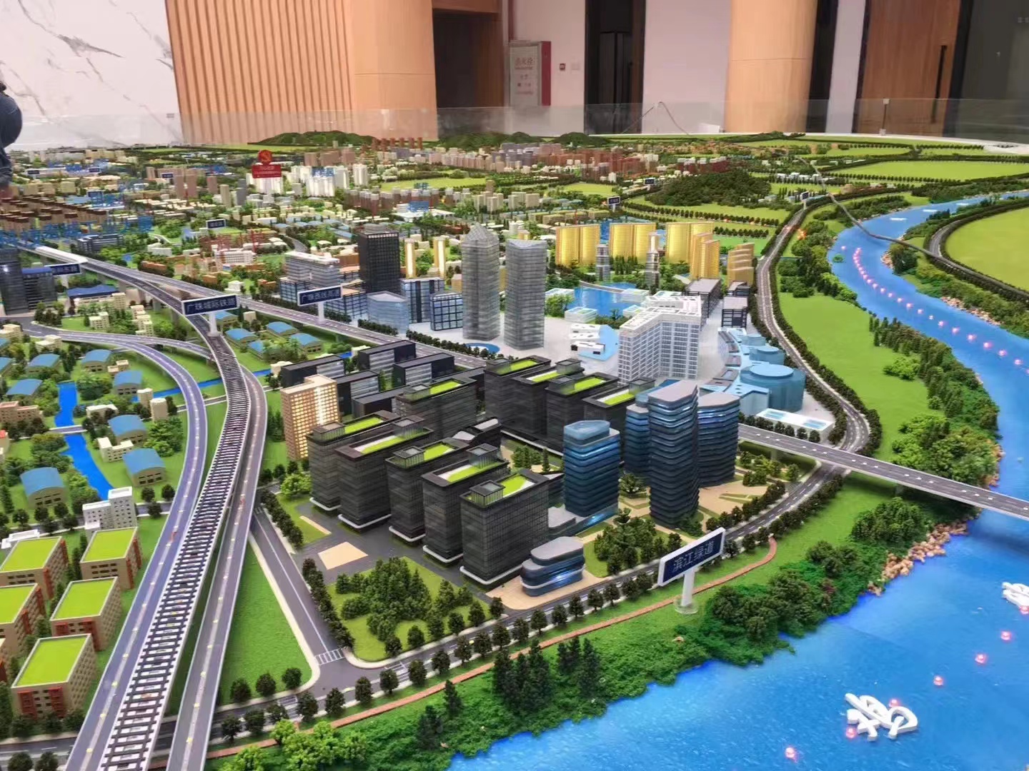 ɳ��ģ�ͳ��Ҷ���ģ������